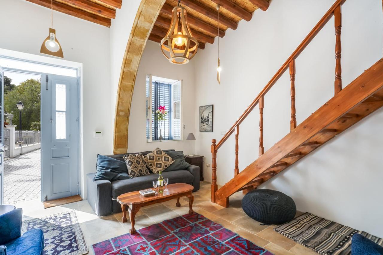 To Hani - Kamara Maisonette Nikosia Bagian luar foto